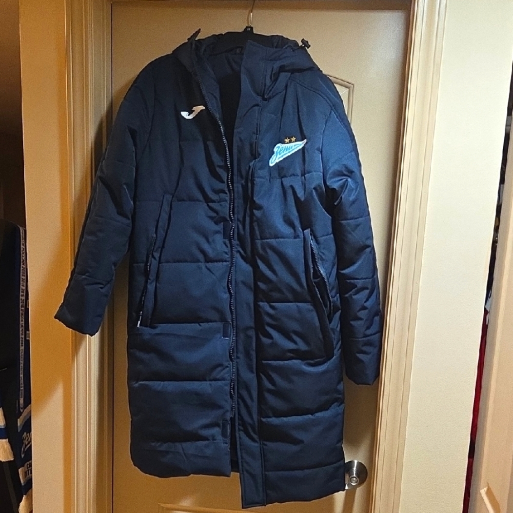 Jona Navy Blue Puffer Coat Zenith ST.Petersburg Size Small Brand New With Tags.